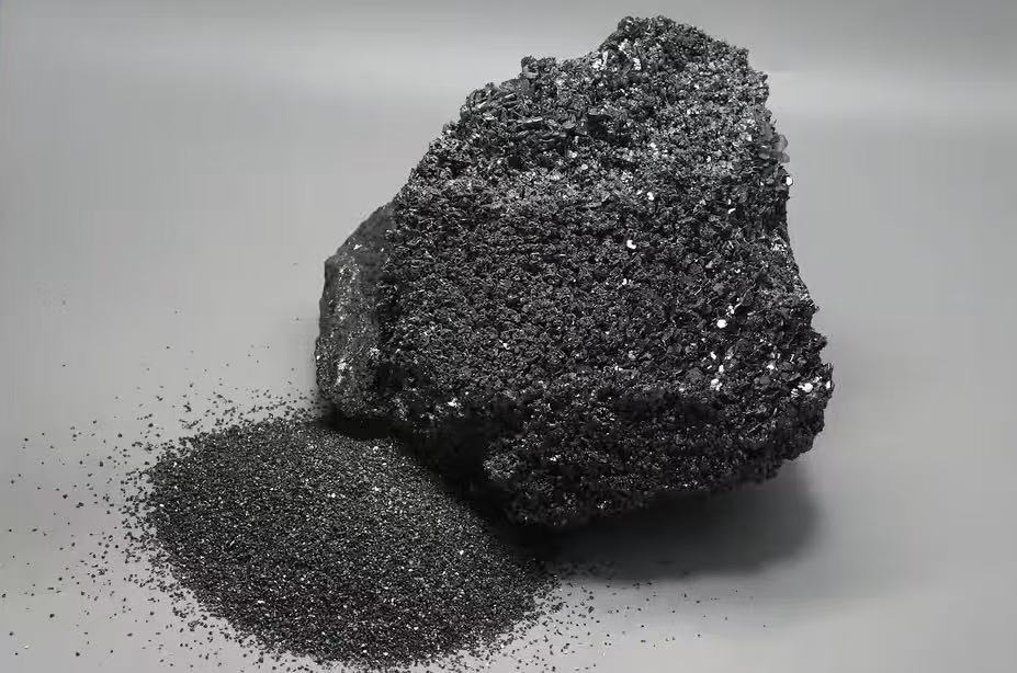 Hoe siliciumcarbide deeltjesgrootte en zuiverheid beïnvloeden van refractaire mixen - industrie focus en aangepaste oplossingen van Okayama Giken Minerals